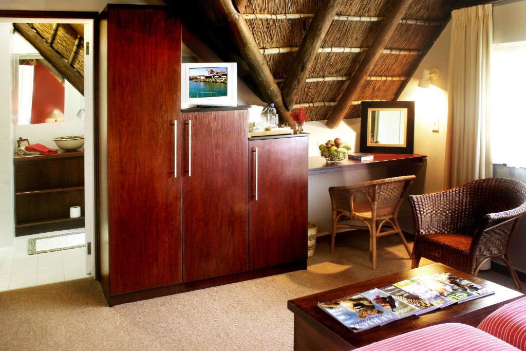 Thatchwood Country Lodge St Francis Bay Habitación foto