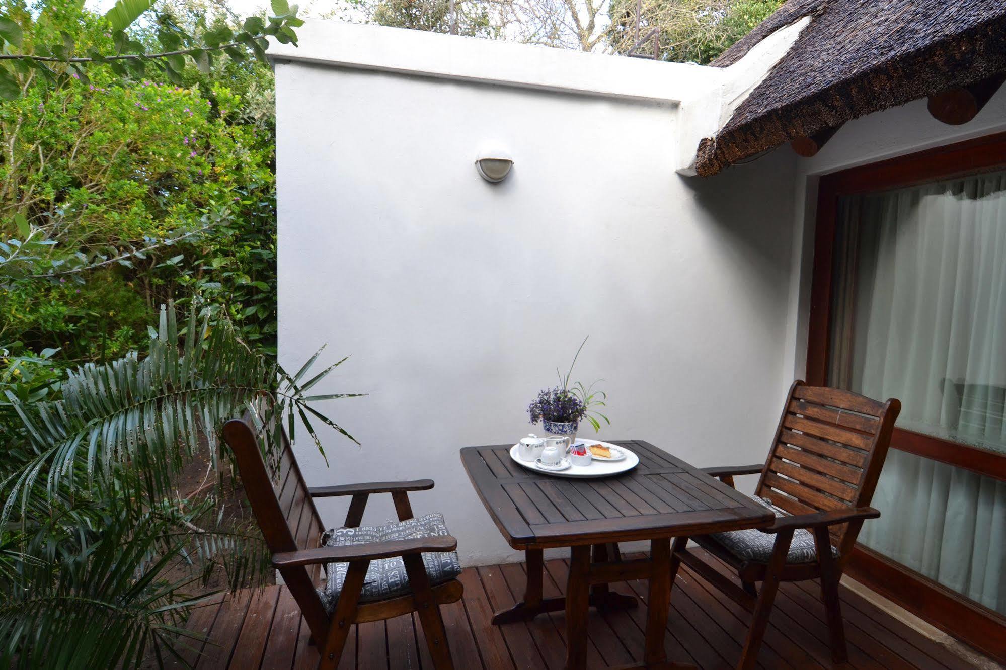 Thatchwood Country Lodge St Francis Bay Exterior foto